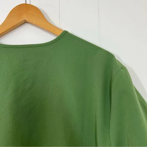 Figs Green Leon Scrub Top - Picture 8 of 15